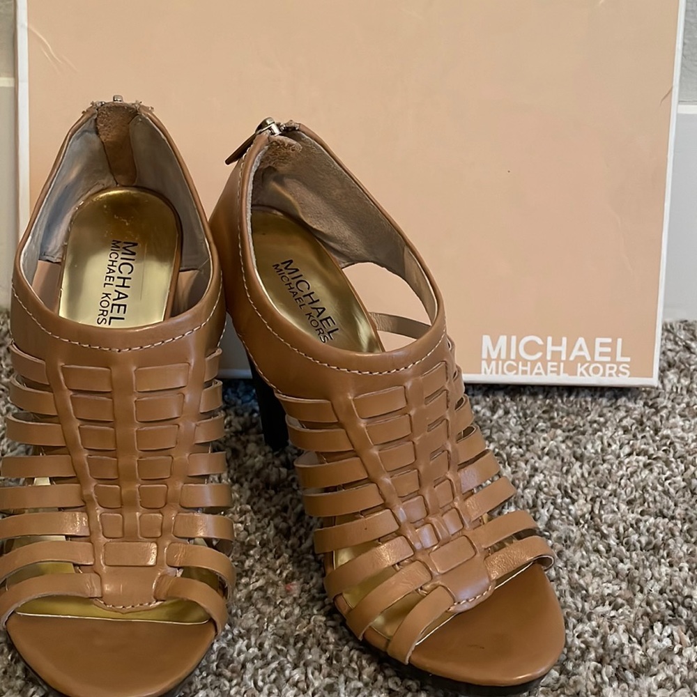 Michael Kors Open toe heels